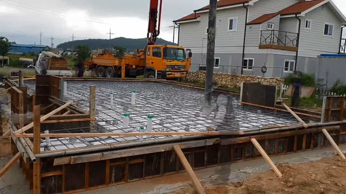 木屋别墅建造过程图